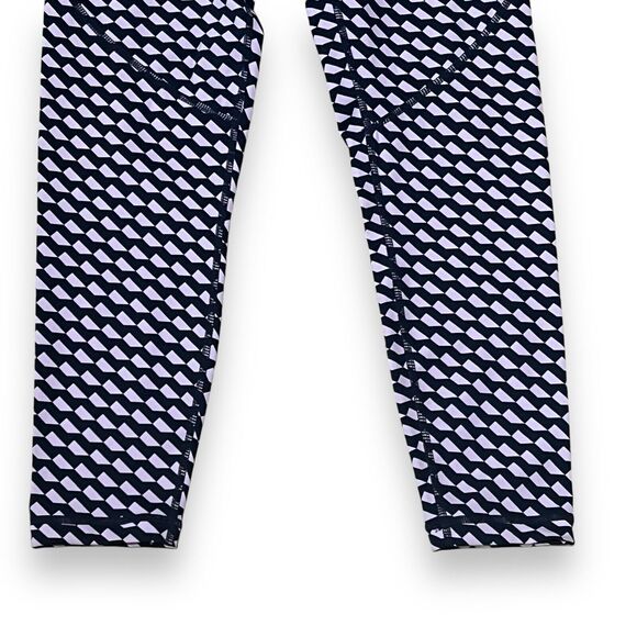 NWT Sweaty Betty 7/8 Power Pocket Workout Leggings XS Navy Blue Slant Print - Picture 4 of 10